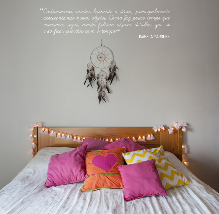 Decoração de: Quarto de casal - almofadas coloridas; Casa de Valentina