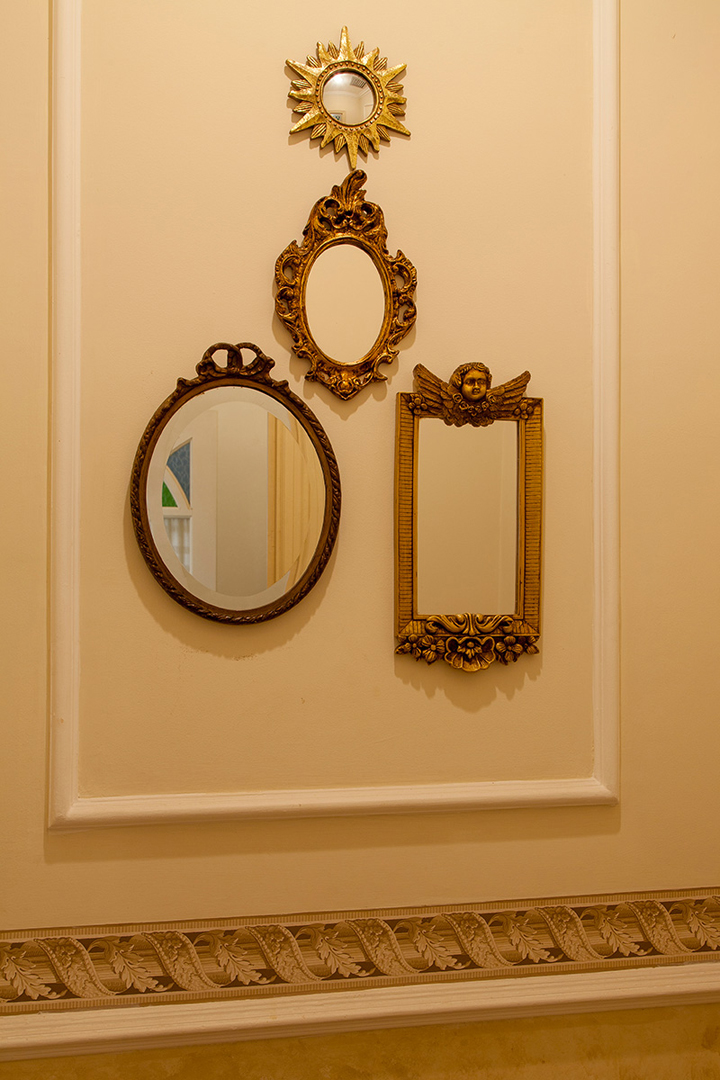 Decoração de: Detalhes; coleção de espelhos; Casa de Valentina