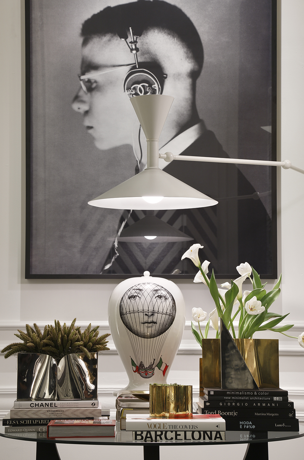 Decoração de: Detalhes; fotografia figurativa preta e branca; Casa de Valentina