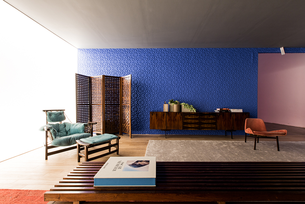 Decoração de: Detalhes; parede texturizada azul; Casa de Valentina